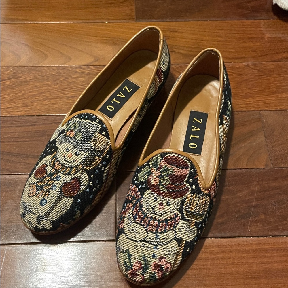 ☃️🌲⛄️🎄Zalo Needlepoint Holiday‎ Snowman Smoking Slippers, size 8